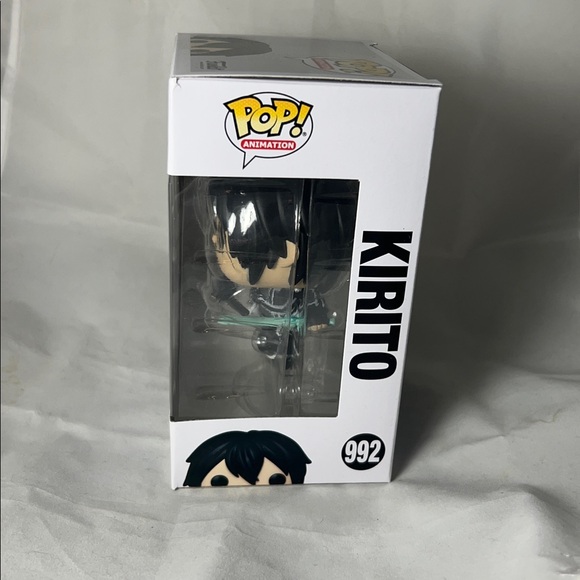 Funko Pop Sword Art Online Kirito 992 FYE Exclusive - Picture 2 of 6
